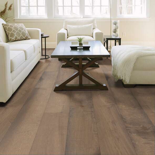 Living room hardwood flooring | Puckett's Flooring